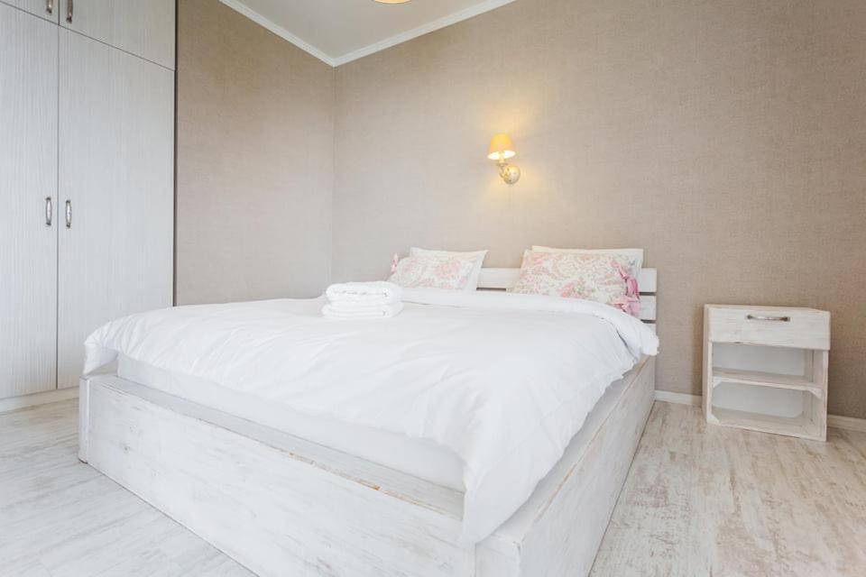 Apartment панорамный вид 15 этаж. набережная днепра Kyiv